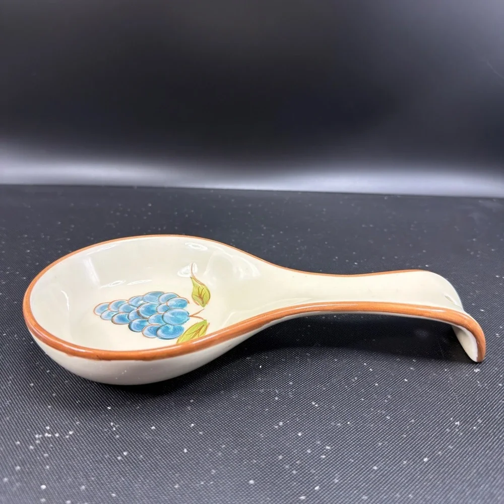Around the Orchard HOME Ceramic Spoon Rest Blue Grapes Hand Painted Cream 8 Inch